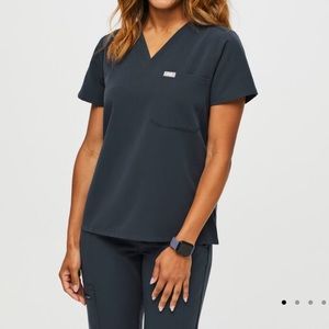 FIGS Catarina Scrub Top in Dark Harbor
